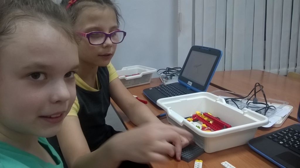Изображения.